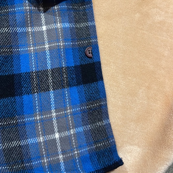 Men’s Vintage Calgary flannel XS - Picture 8 of 9